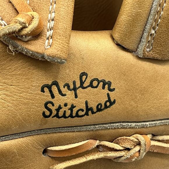 Wilson A2120 Japan Pro-Back 10R Darrell Evans Pro Model Snap Action Glove - Picture 7 of 14